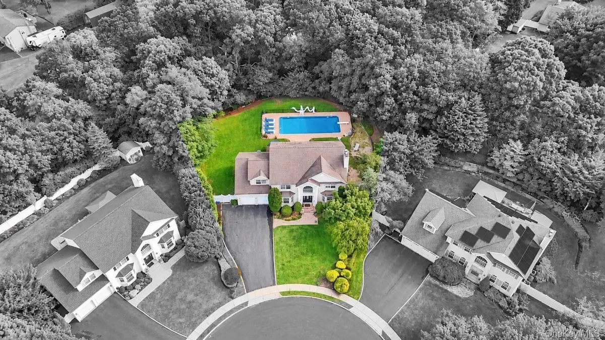 5 Sky View Court, Hauppauge, NY 11788 - #1