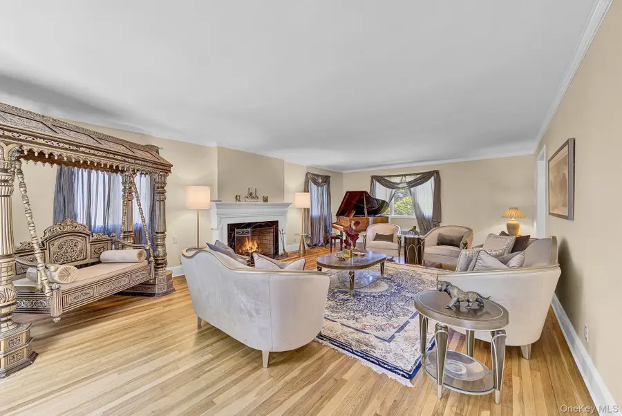 64 E Roe Boulevard, Patchogue, NY 11772 - #2