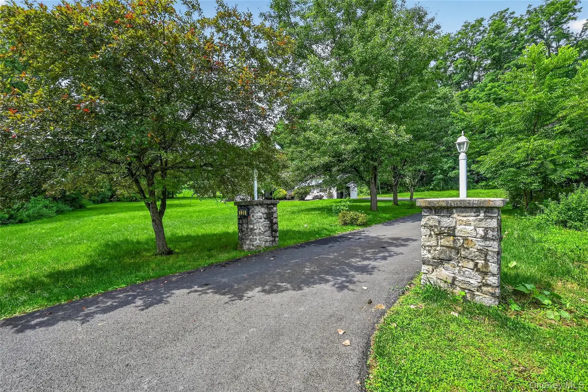 1 Christopher Way, Marlboro, NY 12542 - #1