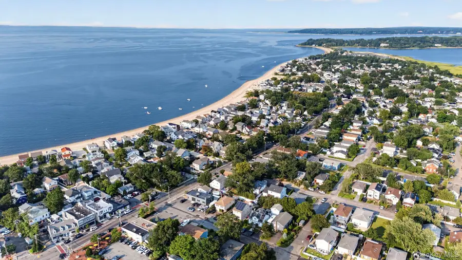 6 17th Street, Bayville, NY 11709 - #3