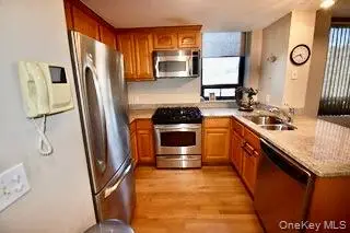 11624 Grosvenor Lane #4D, Kew Gardens, NY 11418 - #2