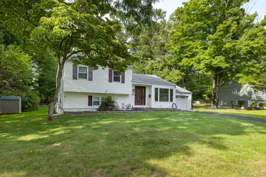 7 Windmill Lane, New City, NY 10956 - #3