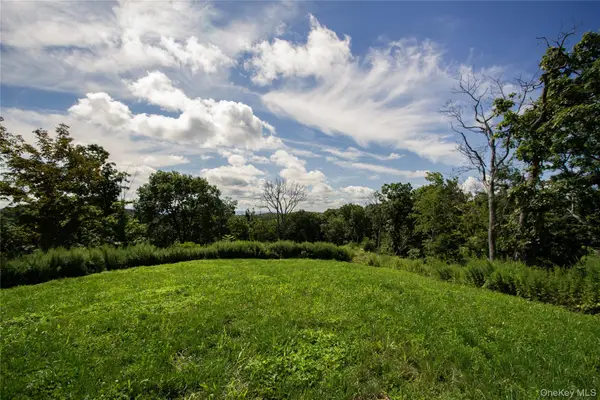 229 Mount Zion Road, Marlboro, NY 12542