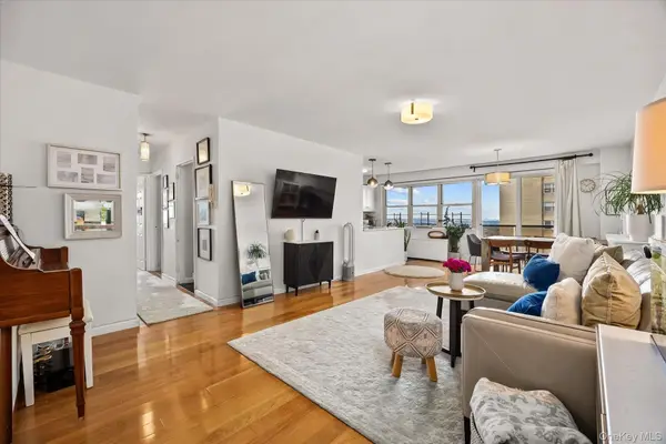102-30 66th Road #25F, Forest Hills, NY 11375