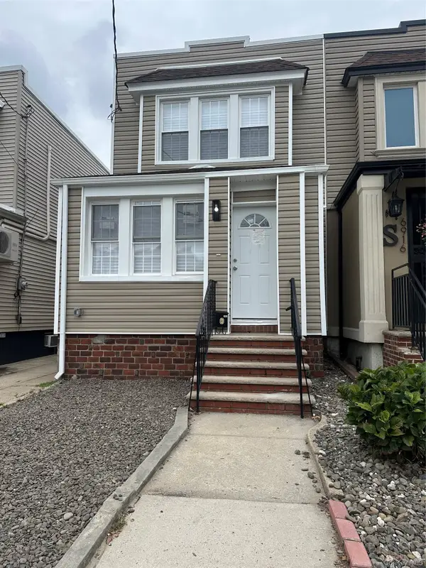 6918 69th Street, Ridgewood, NY 11385