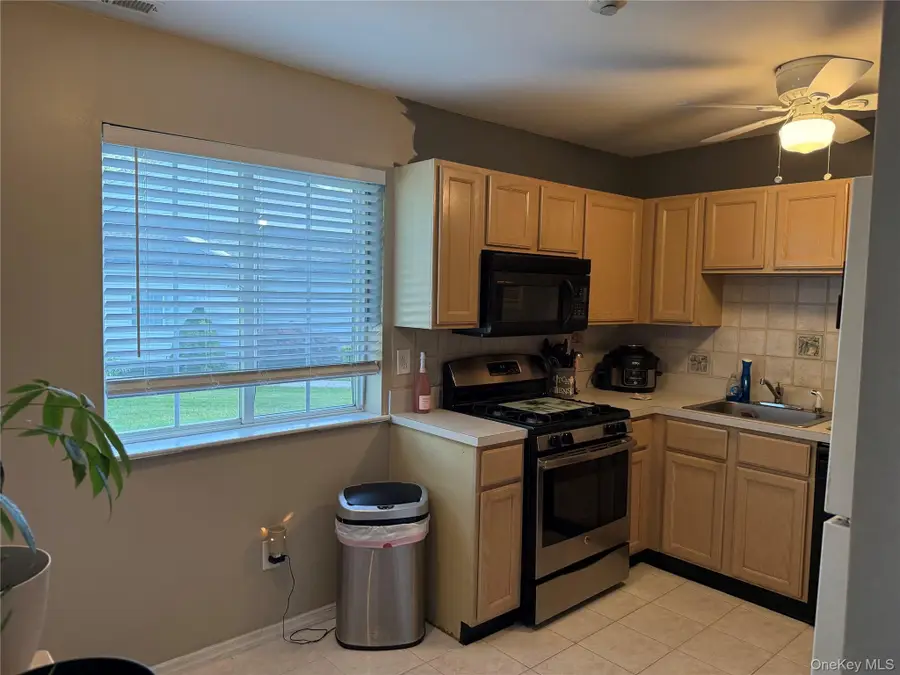 104 Owls Nest Court, Manorville, NY 11949 - #3
