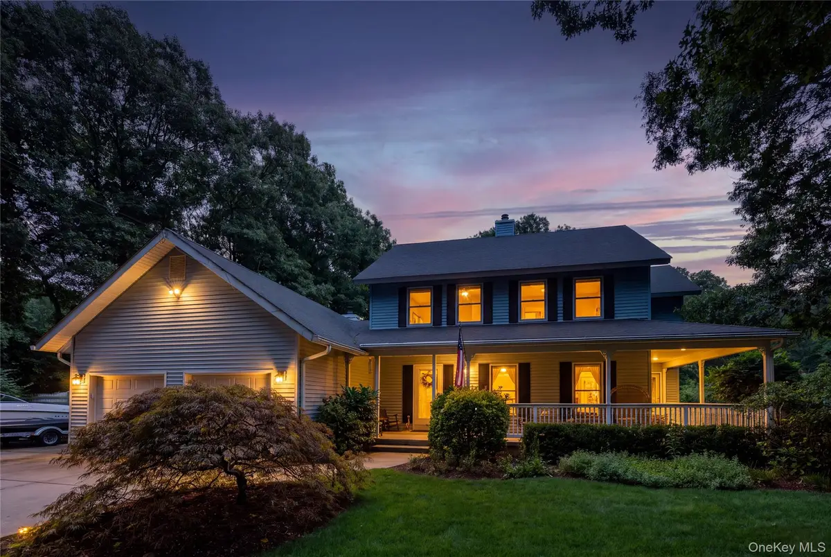 116 Head Of The Neck Road, Manorville, NY 11949 - #1