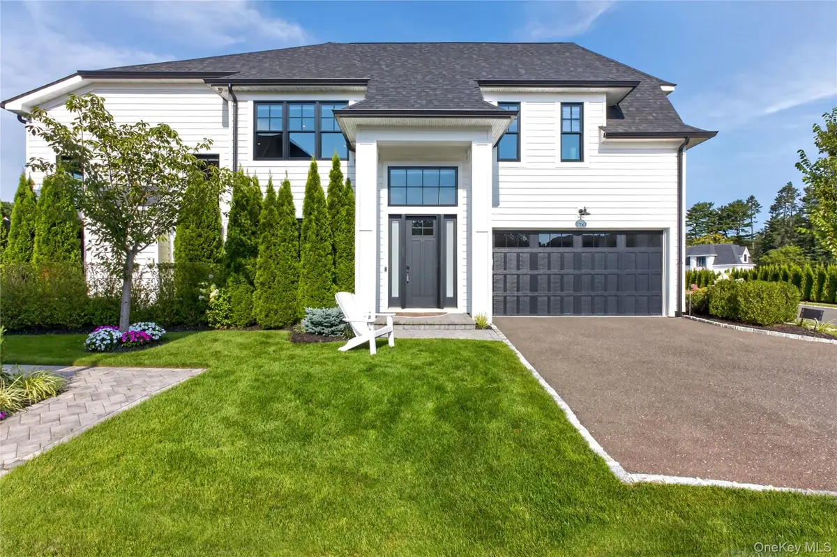 78 Three Ponds Lane E, Woodbury, NY 11797 - #1