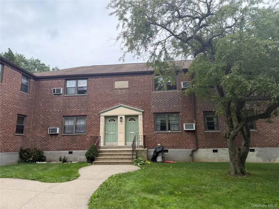 57-48 246th Crescent #C8, Little Neck, NY 11362 - #2