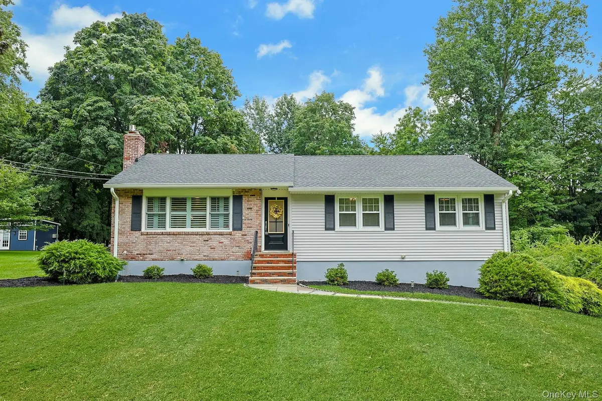 5 Prides Crossing, New City, NY 10956 - #1