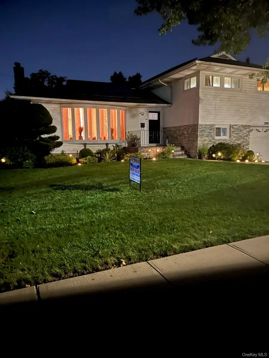 Address Withheld By Seller, Uniondale, NY 11553 - #3