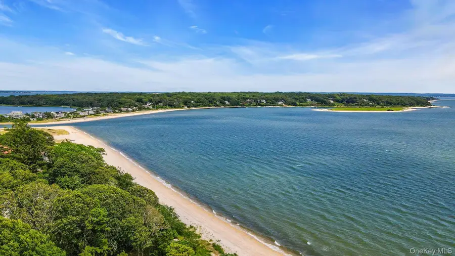 275 Pinewood Road, Cutchogue, NY 11935 - #3