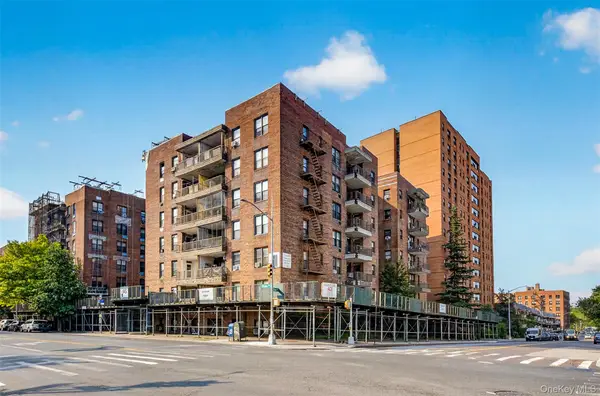 138-70 Elder Avenue #3L, Flushing, NY 11355