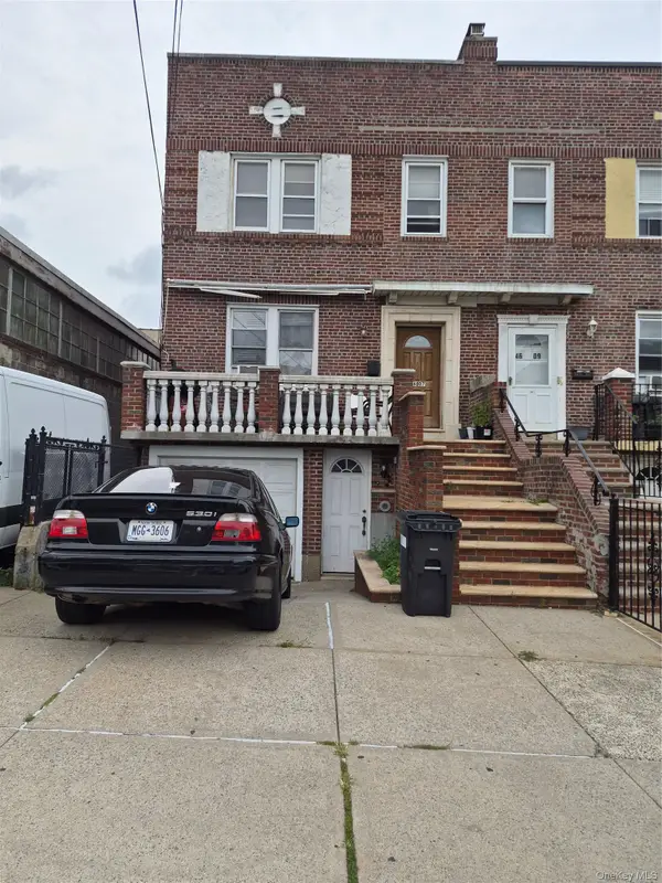 4607 28th Avenue, Astoria, NY 11103