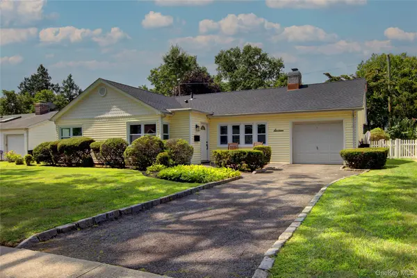 16 Linden Street, Garden City, NY 11530
