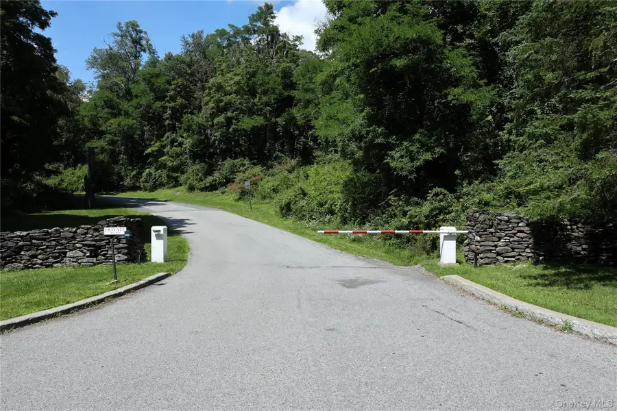 150 Deer Hollow Road, Poughquag, NY 12570 - #3