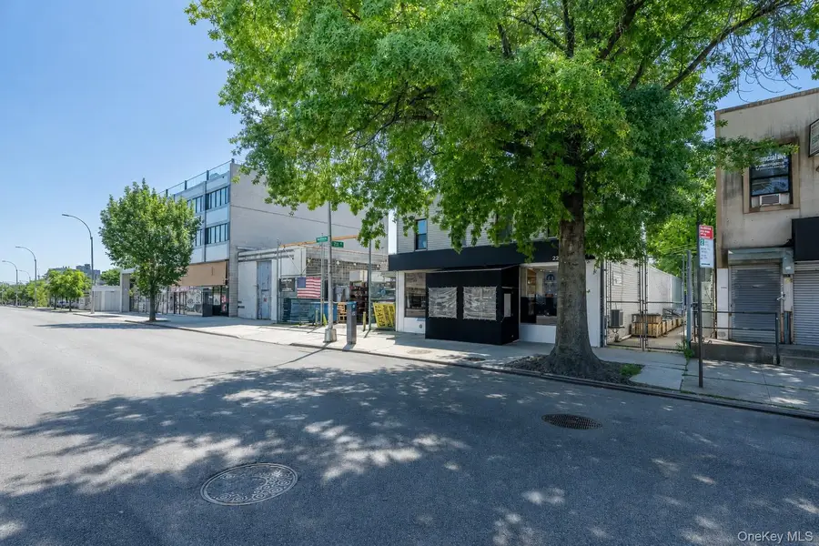 21120 Northern Boulevard, Bayside, NY 11361 - #2