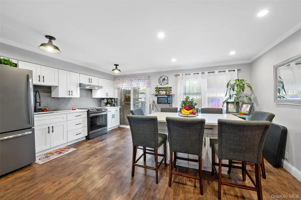 6991 Caldwell Avenue, Maspeth, NY 11378 - #1