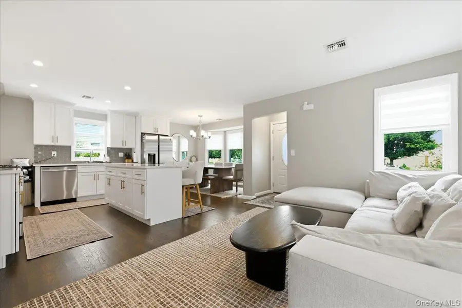 47 Fendale Street, Franklin Square, NY 11010 - #3