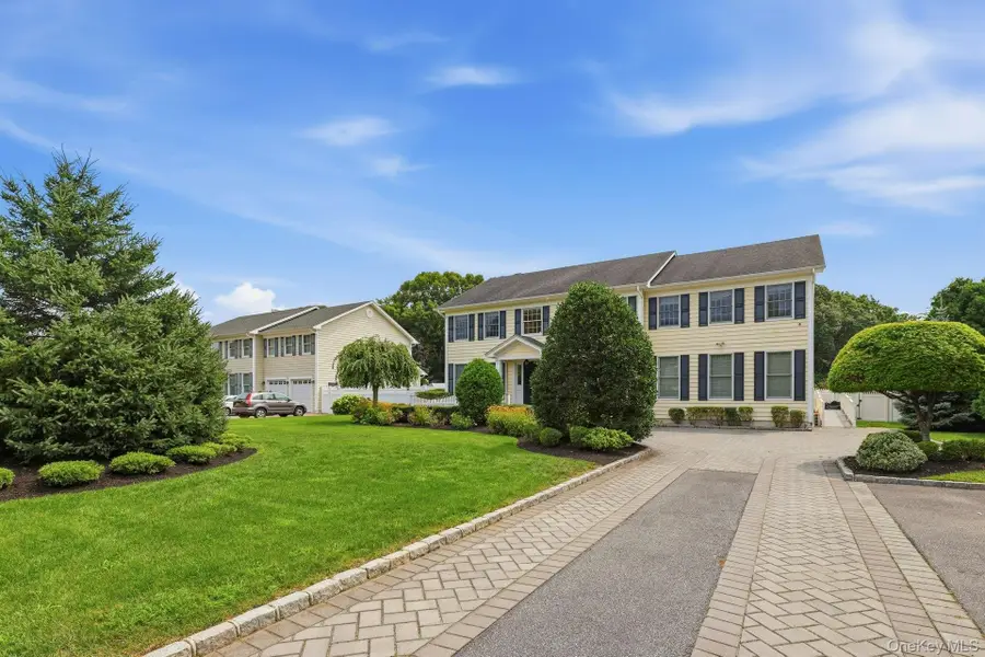28 Spruce Street, Selden, NY 11784 - #2