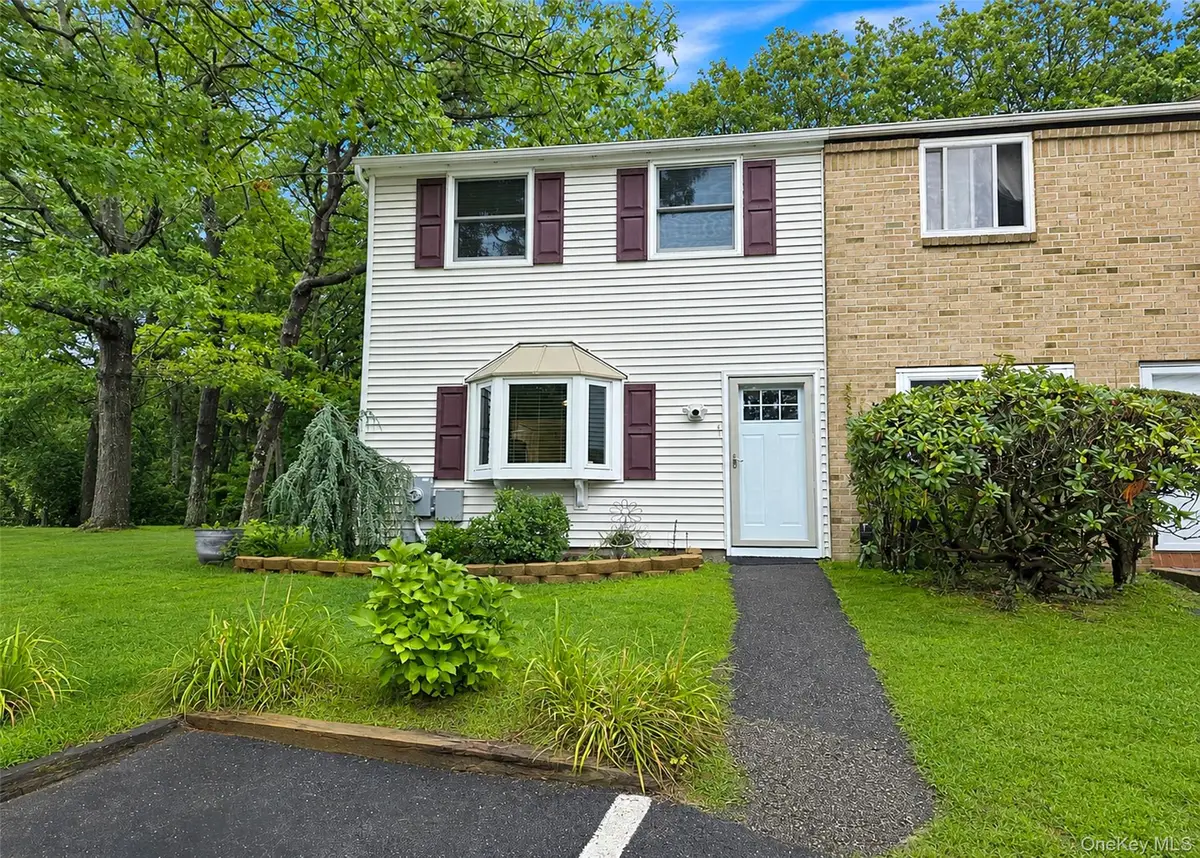 1 Wooded Way #1, Calverton, NY 11933 - #1