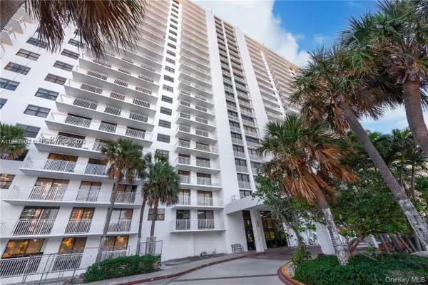 210 174th ST Unit 419 Collins Avenue #419, Call Listing Agent, FL 33160