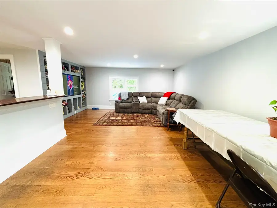 41 Carls Place #41, Riverhead, NY 11901 - #3
