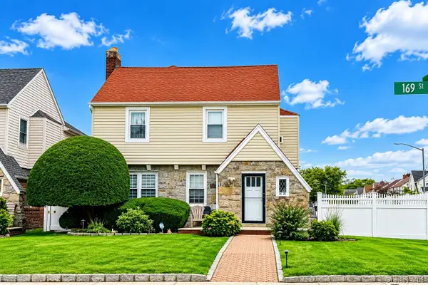 24-28 160th Street, Whitestone, NY 11357