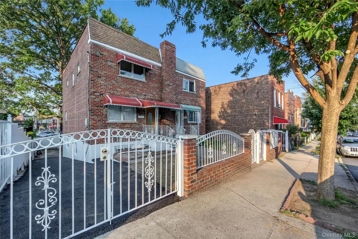931 E 232nd Street, Bronx, NY 10466 - #1