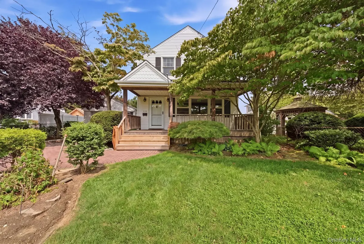 496 Windsor Place, Oceanside, NY 11572 - #1