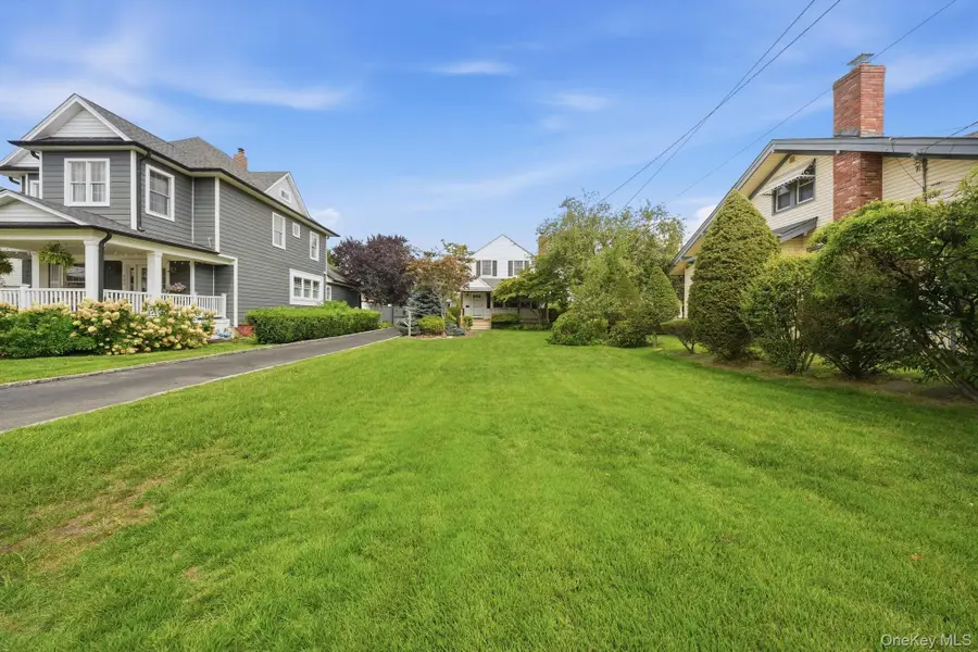 496 Windsor Place, Oceanside, NY 11572 - #3