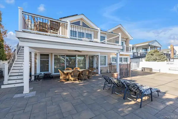 2072 Legion Street, Bellmore, NY 11710