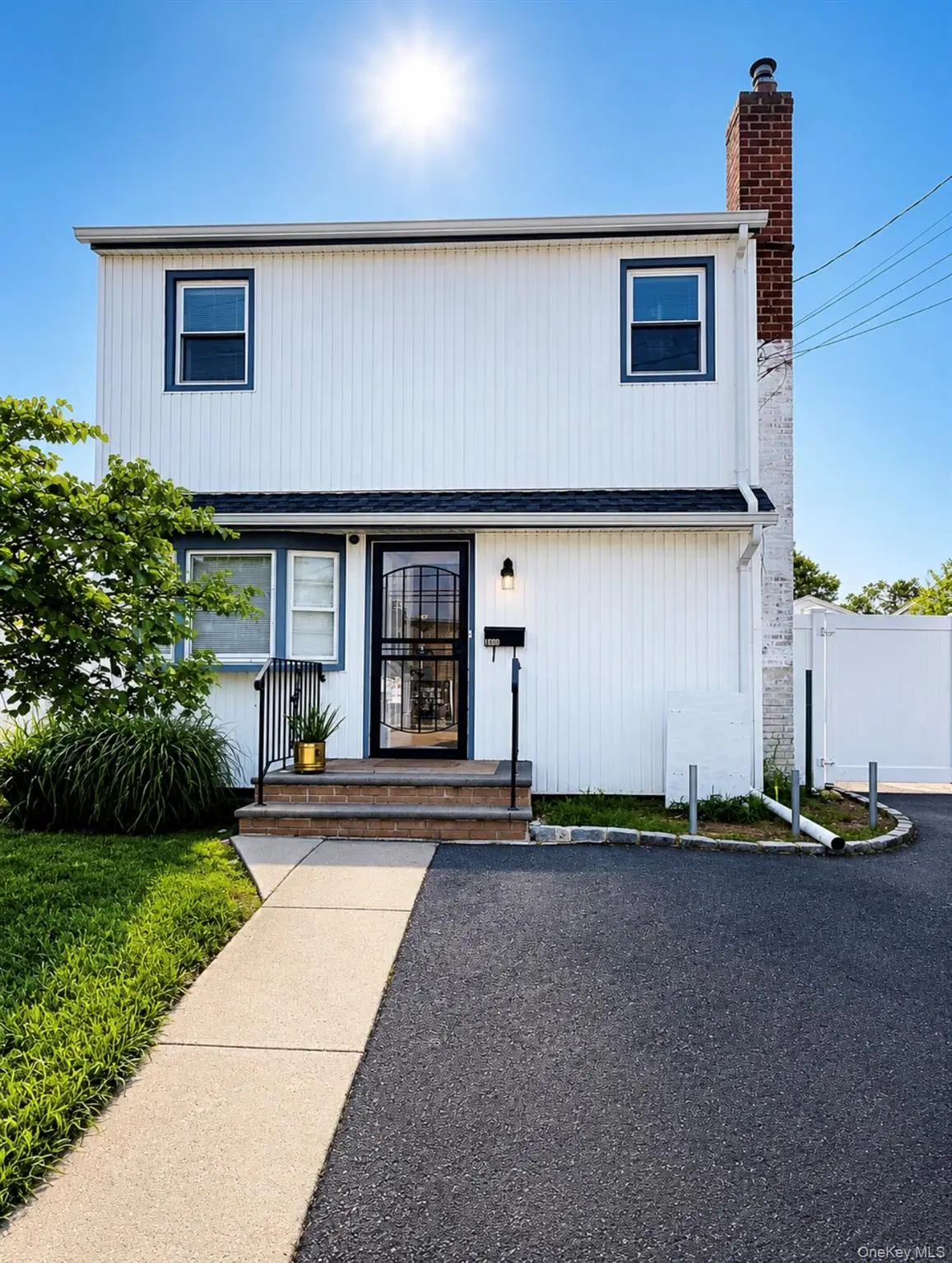 1800 Newbridge Road, North Bellmore, NY 11710 - #1