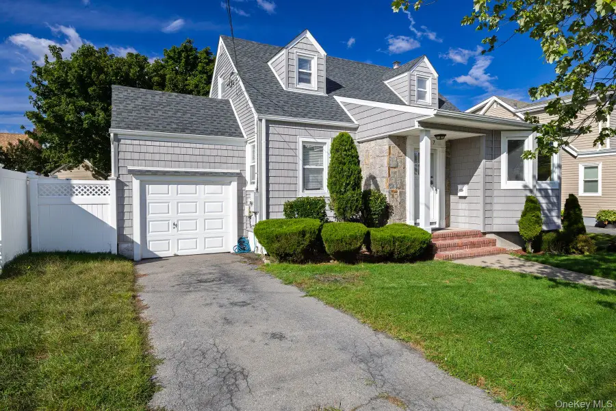 837 Edward Street, Baldwin, NY 11510 - #2