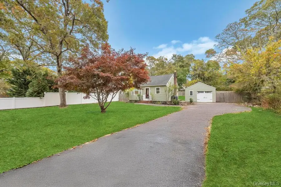34 Ormond Avenue, Selden, NY 11784 - #3
