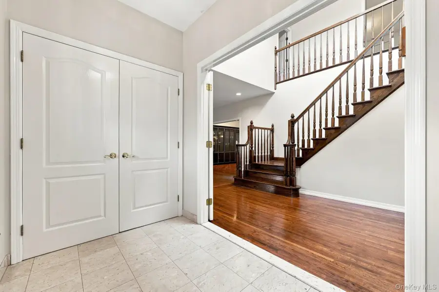 306 S Grandview Avenue, Monsey, NY 10952 - #3