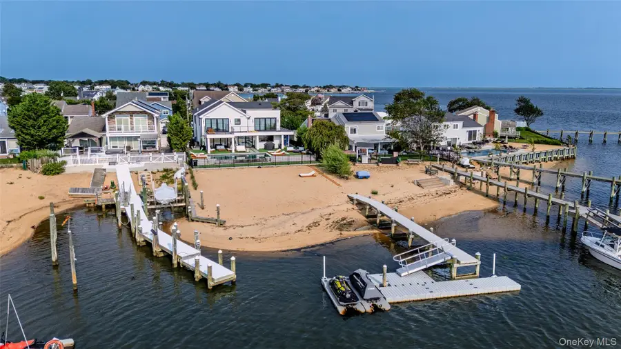 14 Jomarr Court, Massapequa, NY 11758 - #3