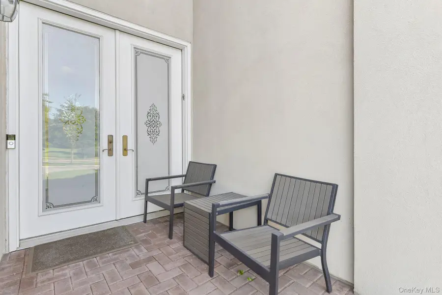 119 Madeira Boulevard, Melville, NY 11747 - #2