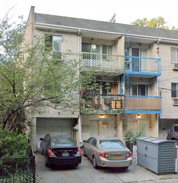 76-30 Grand Central Parkway, Forest Hills, NY 11375 - #1