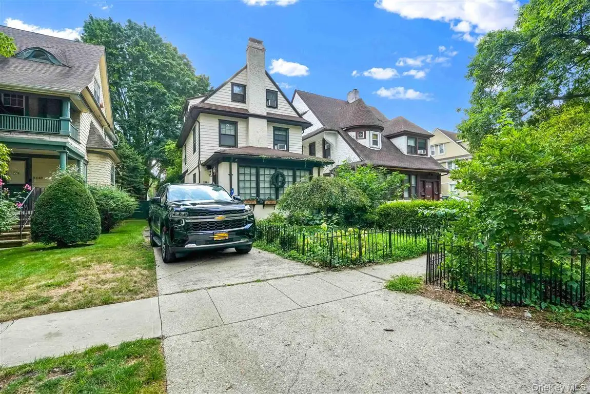 84-44 118th Street, Kew Gardens, NY 11415 - #1