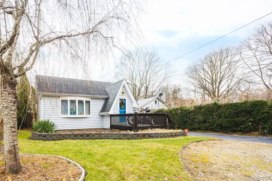 278 W Elm Road, Mastic Beach, NY 11951 - #2