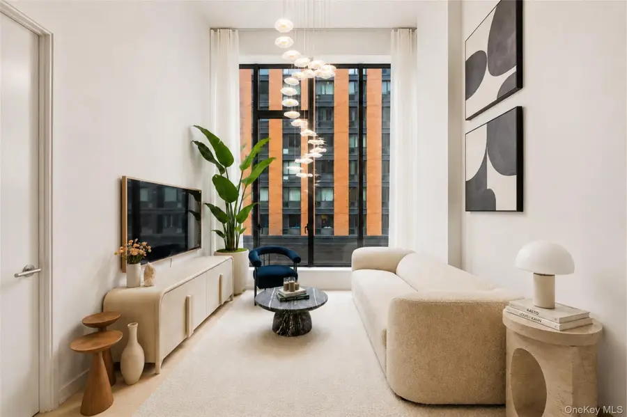 25-08 43rd Avenue #2B, Long Island City, NY 11101 - #2
