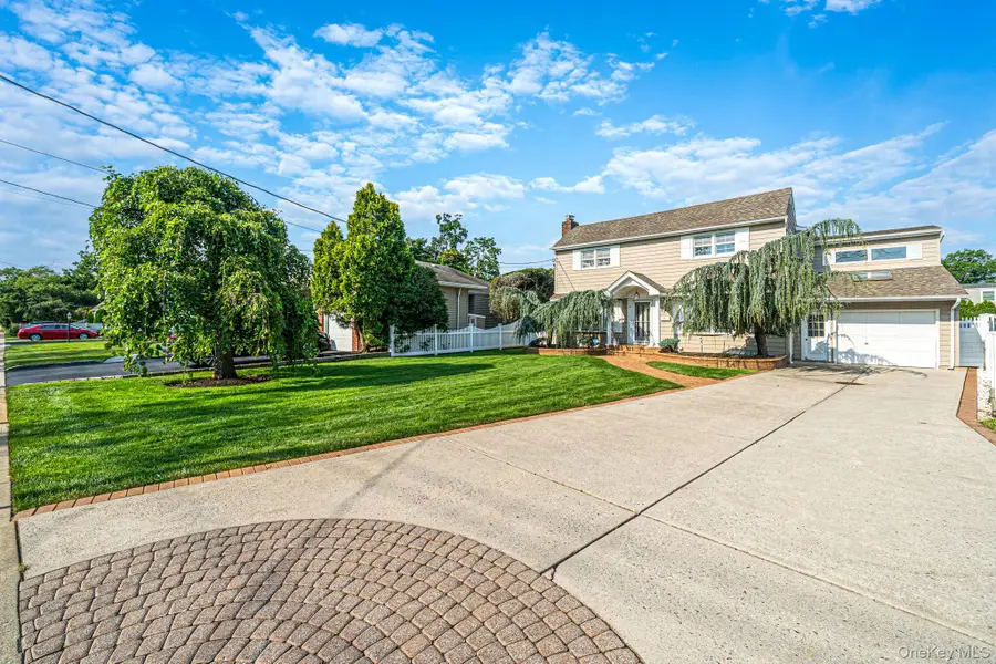 752 Oakfield Avenue, Bellmore, NY 11710 - #3
