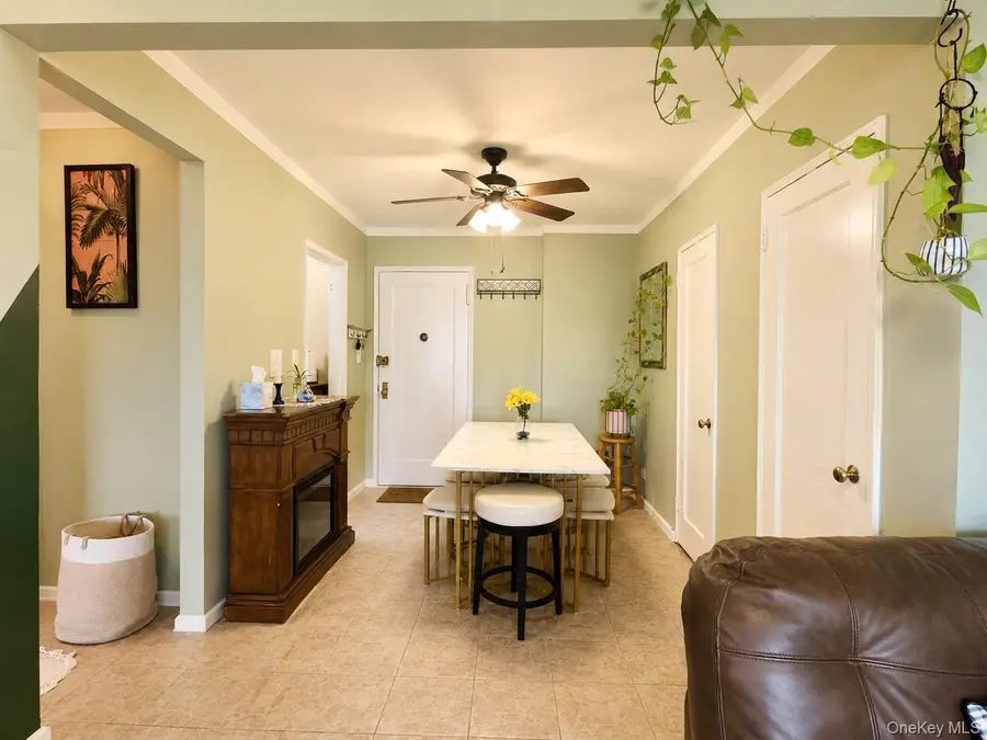 63-85 Woodhaven Boulevard #6C2, Rego Park, NY 11374 - #3
