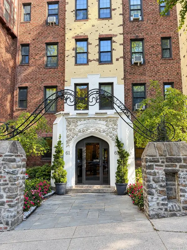 61 W Grand Street #OD, Mount Vernon, NY 10552
