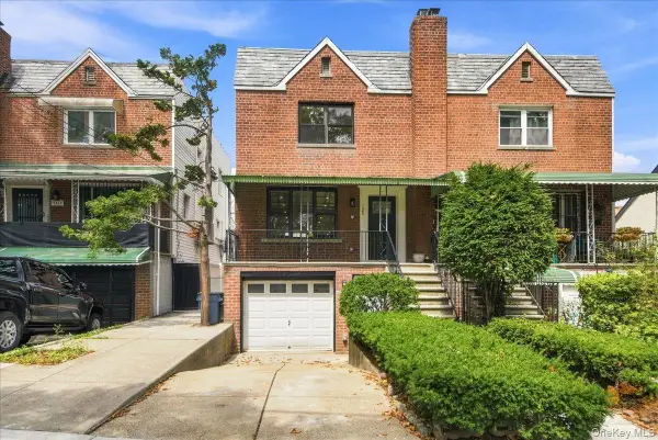 1463 Pelham Parkway N, Bronx, NY 10469