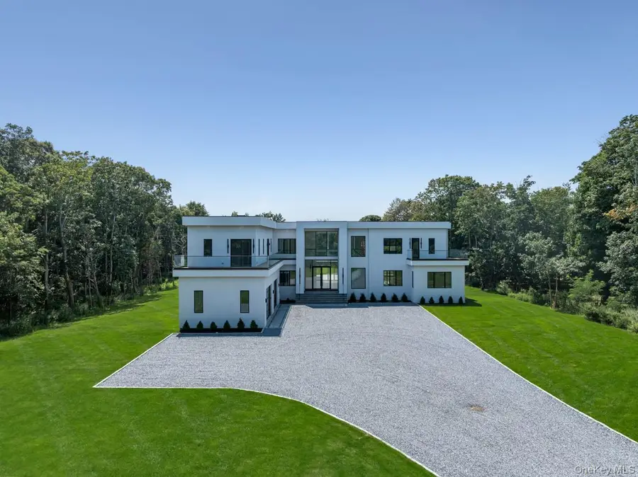 36 Old Neck Road S, Center Moriches, NY 11934 - #2