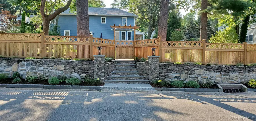 18 20th Avenue, Sea Cliff, NY 11579 - #2