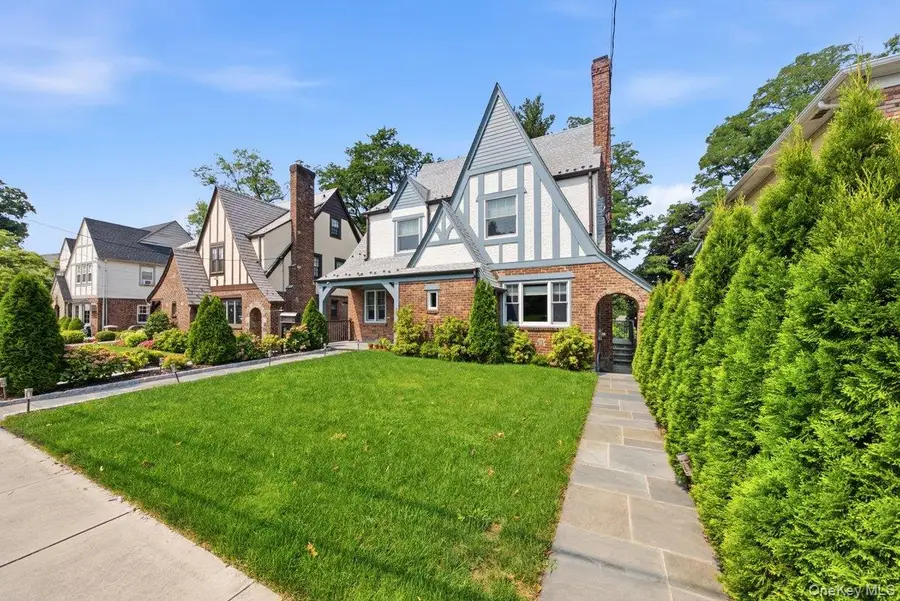 277 Devoe Avenue, Yonkers, NY 10705 - #3