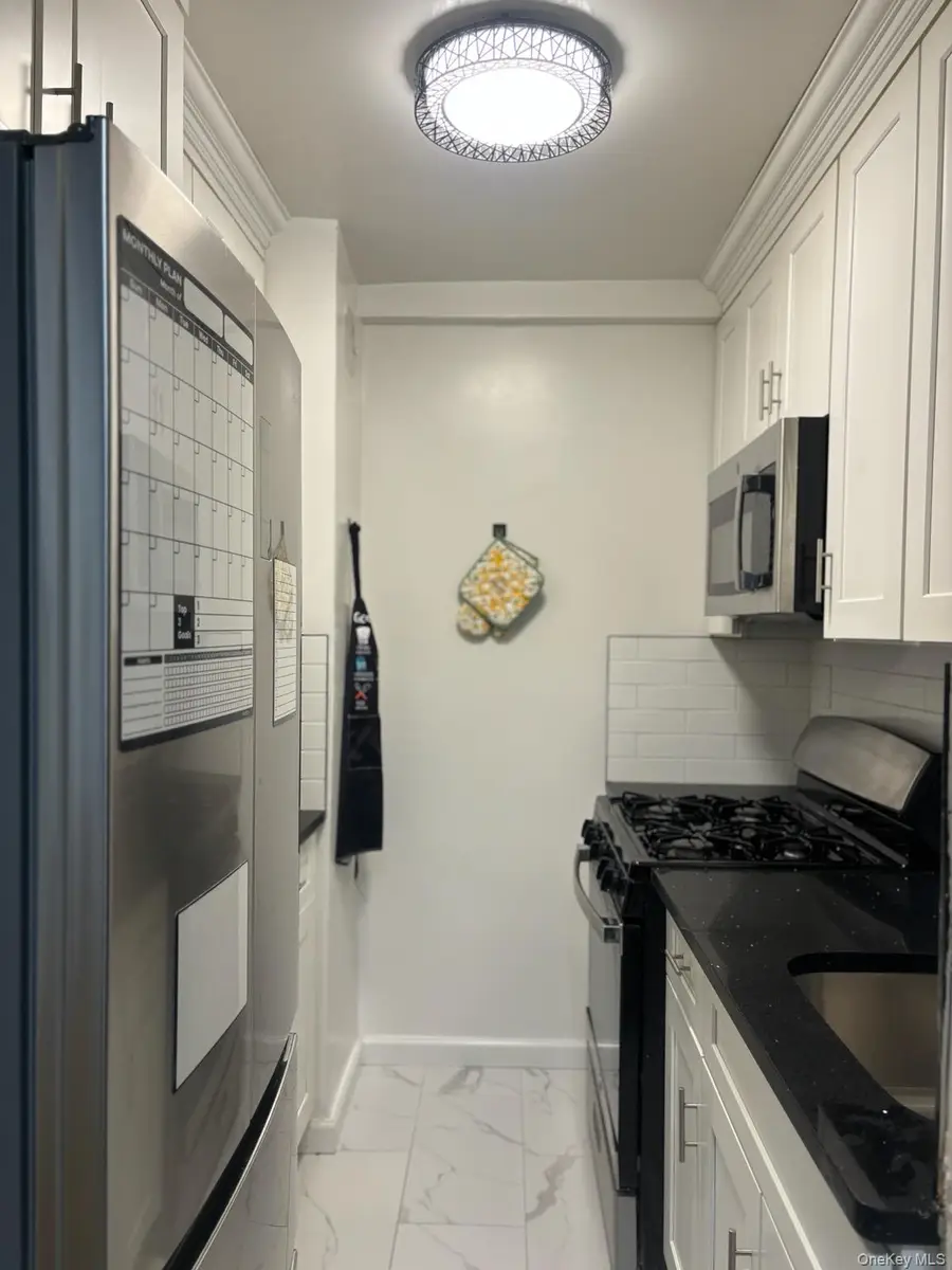 555 Bronxs River Road #1k, Yonkers, NY 10704 - #2
